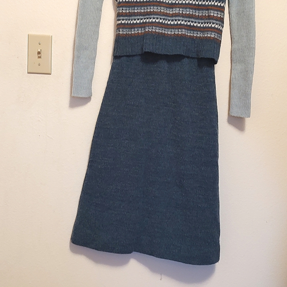 Vtg knitted elk dress - Picture 8 of 14
